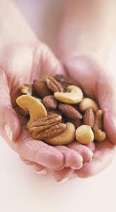 Handful of nuts daily is enough